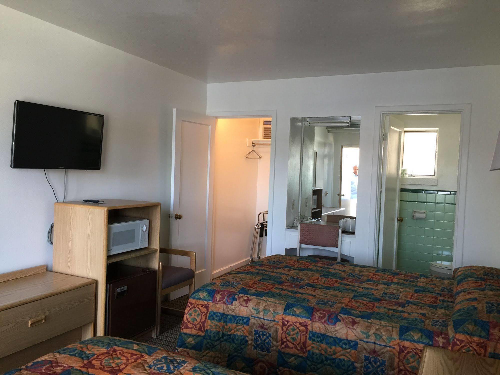 Centre Motel Elko Kültér fotó
